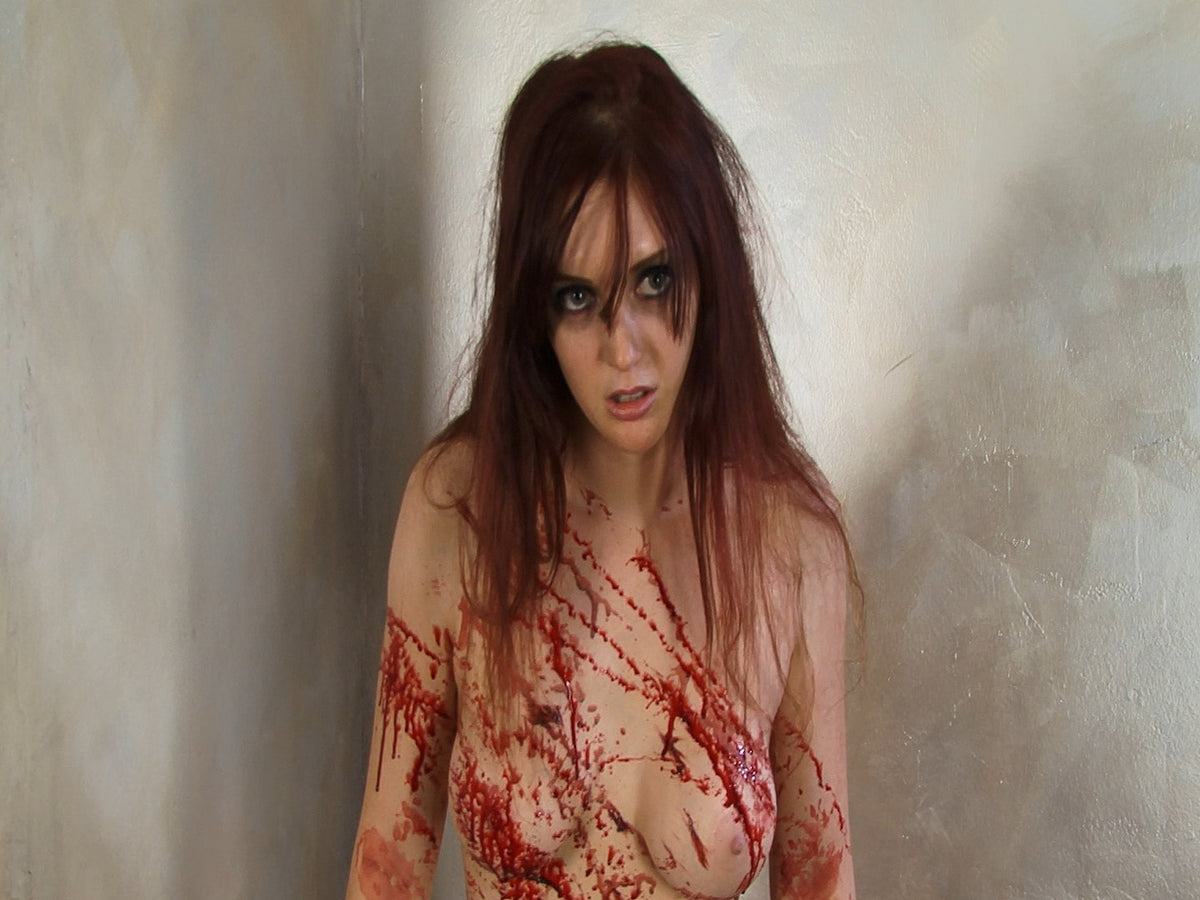 BLOODY MARY  wattiertes Mediabook Cover A limited 99 UNCUT (Blu-ray + DVD)